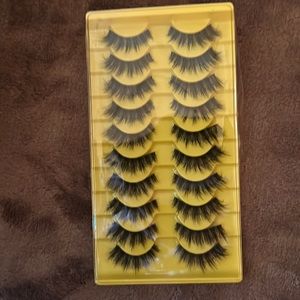 Set of 10 falsies